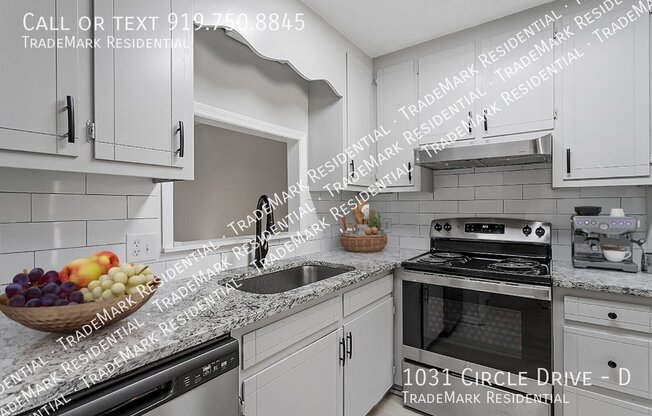 1031 CIR DR