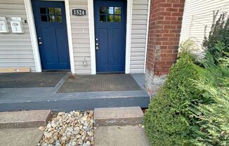 Discover 1524 4th Avenue - in heart of Coraopolis!
