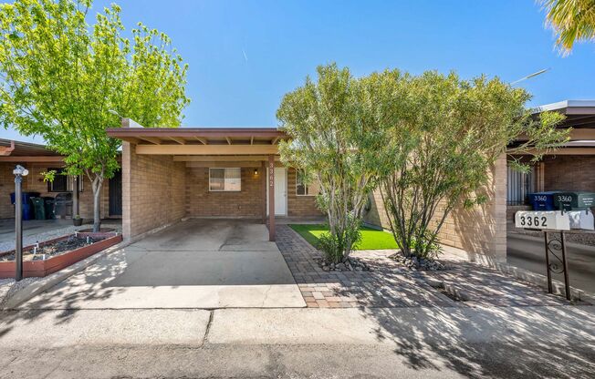 Fort Lowell Town Home