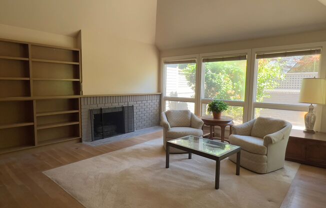 Spacious Devonshire Gem – 3 Bed, 2.5 Bath in a Gated Community