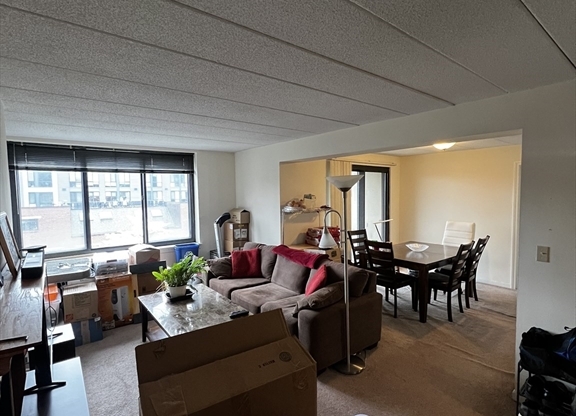 2 beds, 2 baths, 1,100 sqft, $3,500, Unit 411