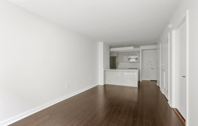 1 bed, 1 bath, $4,916, Unit 321