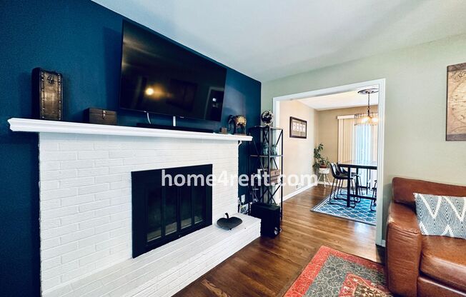 3 beds, 2 baths, $2,249