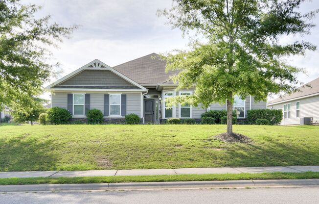 901 Avalon Ct in Grovetown - 4 Bedroom Ranch