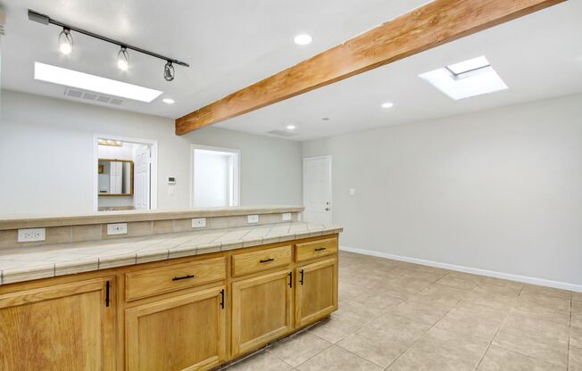 Foothill Villa
