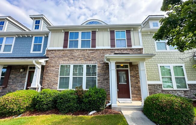 Charming townhome nestled in a serene neighborhood!