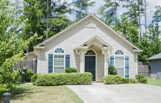 Super cute home in the Village at Midtown of Opelika