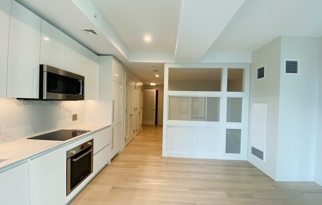 1 bed, 1 bath, 515 sqft, $3,750, Unit 1012