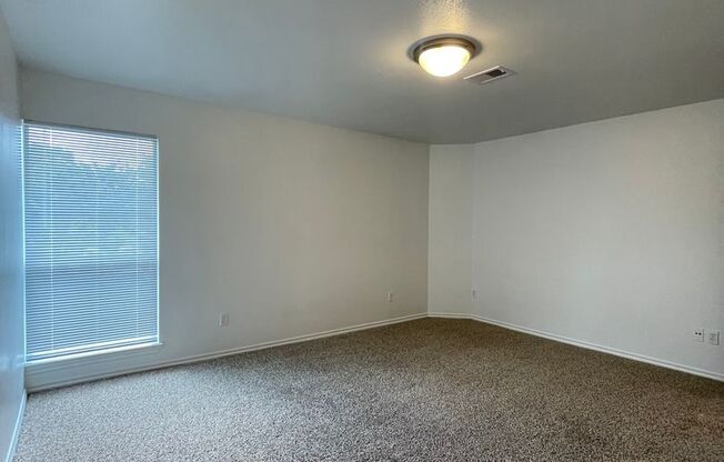 1 bed, 1 bath, 710 sqft, $1,025, Unit 253