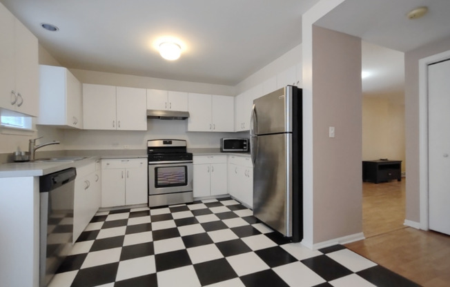 7241 Franklin Street