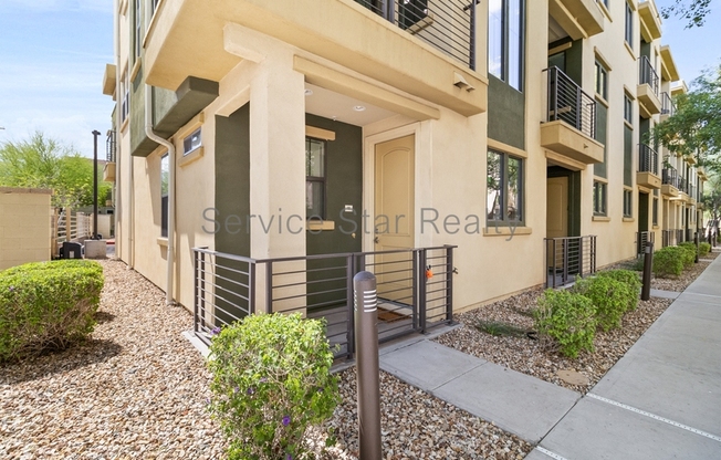 4236 N 27 ST