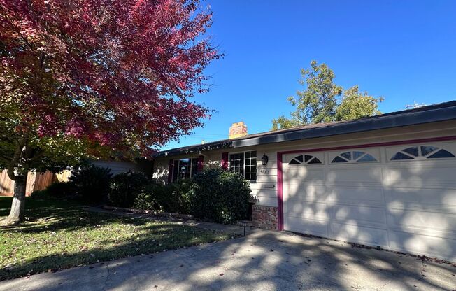 Charming 3-Bedroom Home for Rent in Carmichael