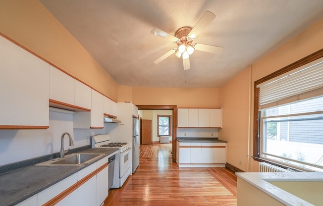 22 Grand View Ave.