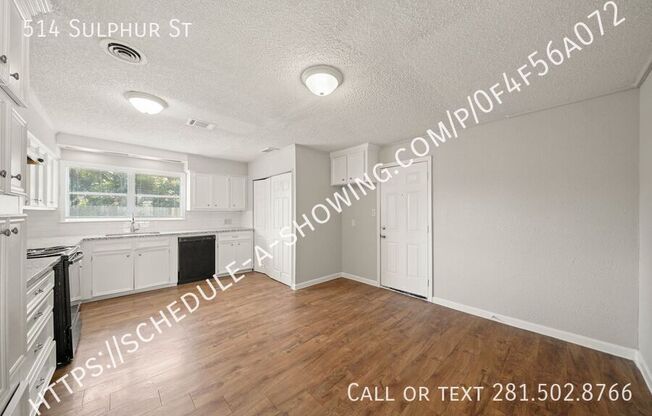514 SULPHUR ST