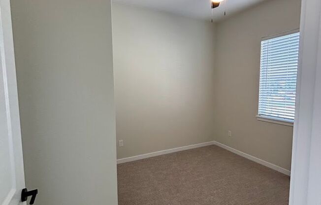 2 beds, 2 baths, 720 sqft, $1,799, Unit 820 #204