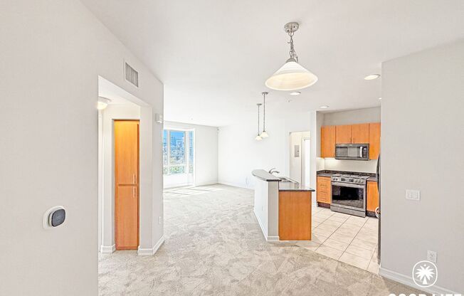 2 beds, 2 baths, $2,995, Unit UNIT 2325