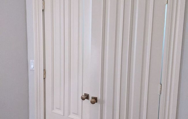 1 bed, 1 bath, $3,500, Unit #3