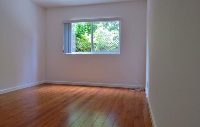 1 bed, 1 bath, $2,350, Unit 3004