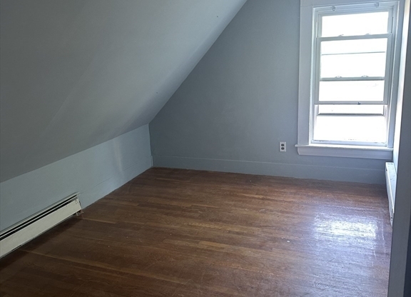 4 ADAMS ST