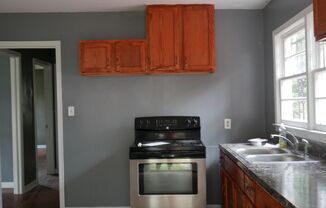 2 beds, 1 bath, $900