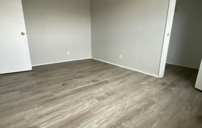 1 bed, 1 bath, 580 sqft, $740, Unit 2815-21