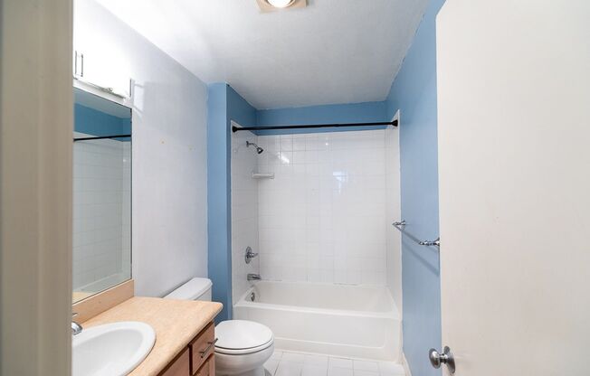 2 beds, 1 bath, $2,750