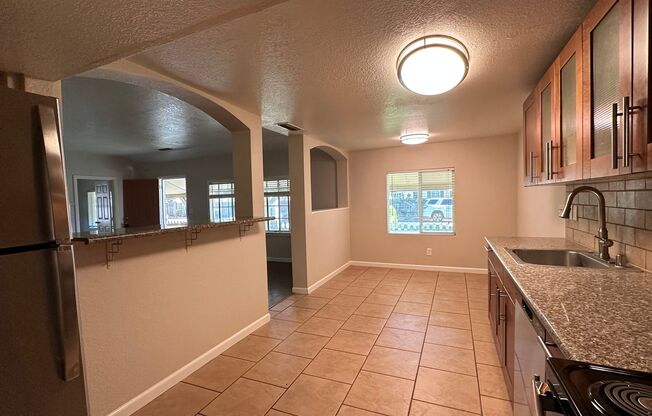Country Lane Apartments ~ A Hidden Gem!