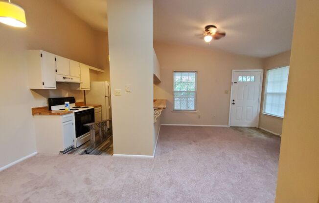 2 beds, 1 bath, $1,450