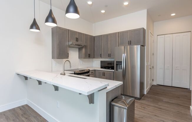 1 bed, 1.5 baths, 823 sqft, $1,800, Unit 505