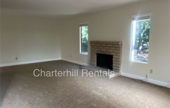 3 beds, 2 baths, $3,000