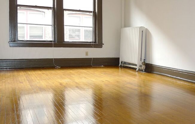 1 bed, 1 bath, 410 sqft, $890, Unit 21 - 16