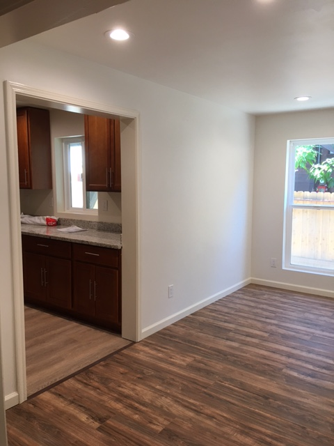 2243 DWIGHT WAY