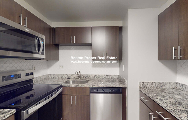 32 Garrison St # 204F