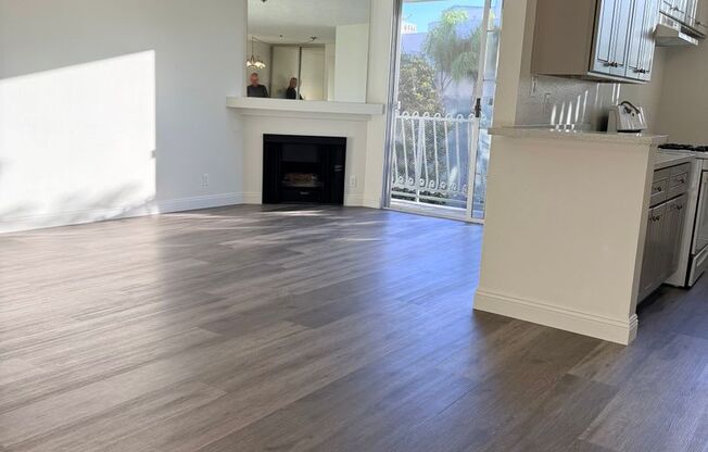 2 beds, 2 baths, 1,000 sqft, $2,875, Unit 201