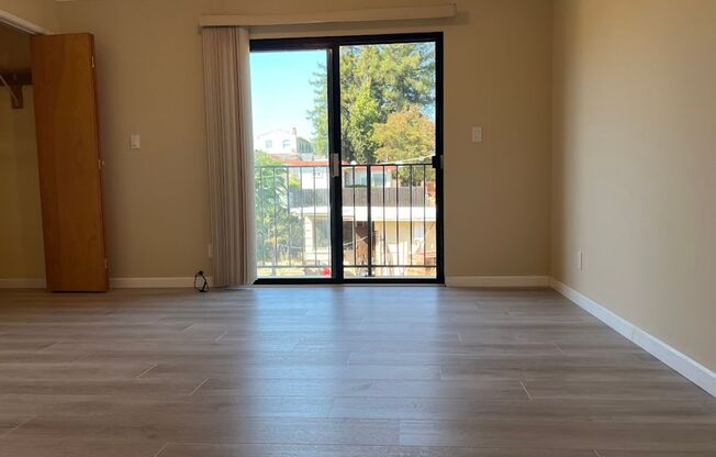 Spacious 3 bedroom 2 bath Millbrae ready now!