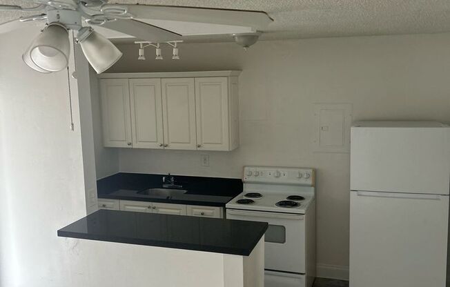 1 bed, 1 bath, 600 sqft, $1,800, Unit 429 #103
