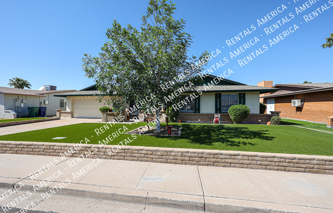 2466 W ONZA AVE