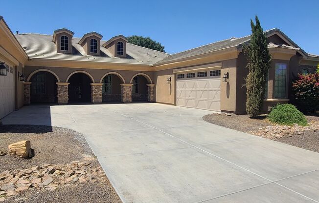 4 or 5 bedroom, 4-car garage home on edge of Queen Creek & Gilbert.