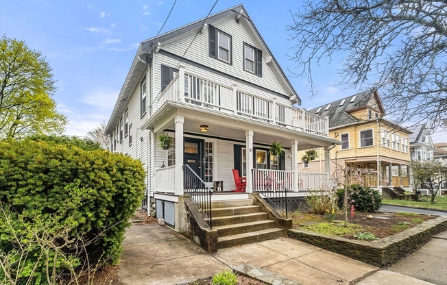87 HARLOW ST