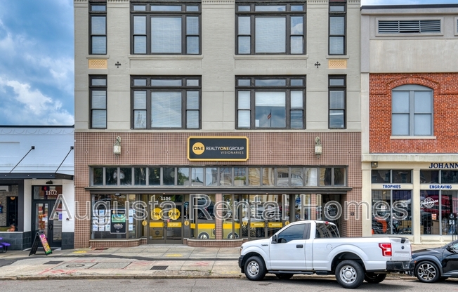 1106 BROAD ST