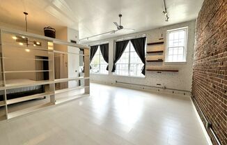 1BR/1BA Springfield Historic Loft Condo