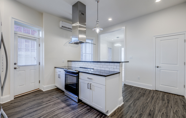 2606 W MAIN ST