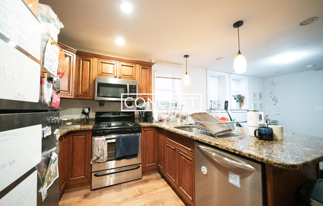 719 Parker St Apt 1A