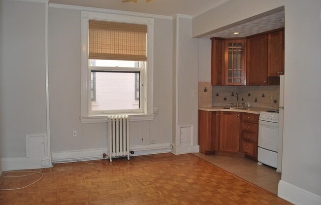 1 bed, 1 bath, 438 sqft, $2,750, Unit 6B