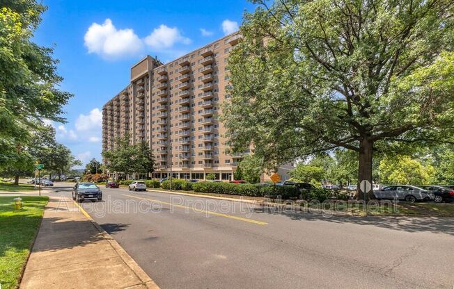 1225 MARTHA CUSTIS DR #307