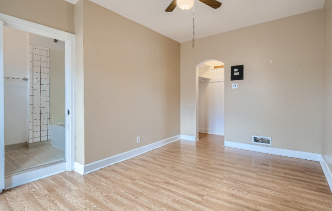 1118 11 ST