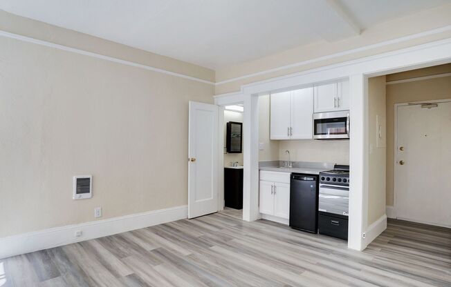 Taylor Street Apartments