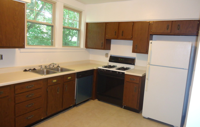 Great 3 bedroom, 2 story Duplex in Squirrel Hill