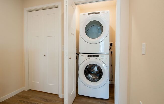 SCS Eau Claire Apartment Community