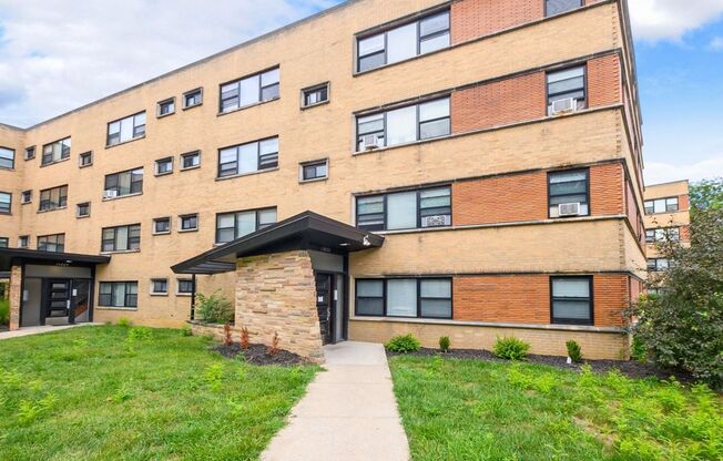 Beverly Portfolio MOBILITY, 10206-30 S. Walden Pkwy.